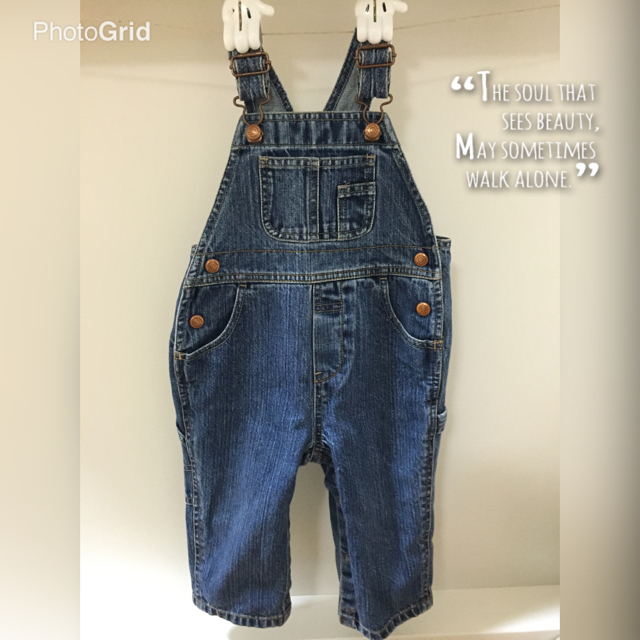 babyGAP(ベビーギャップ)のはぐみのこ③ GAPショートサロペット70 キッズ/ベビー/マタニティのベビー服(~85cm)(パンツ)の商品写真