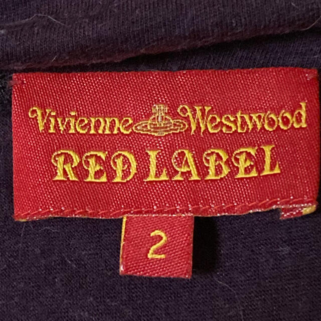 Vivienne Westwood(ヴィヴィアンウエストウッド)の最終価格‼️ヴィヴィアン　猫ブローチプリントハイネックアシメ変形カットソー レディースのトップス(カットソー(長袖/七分))の商品写真