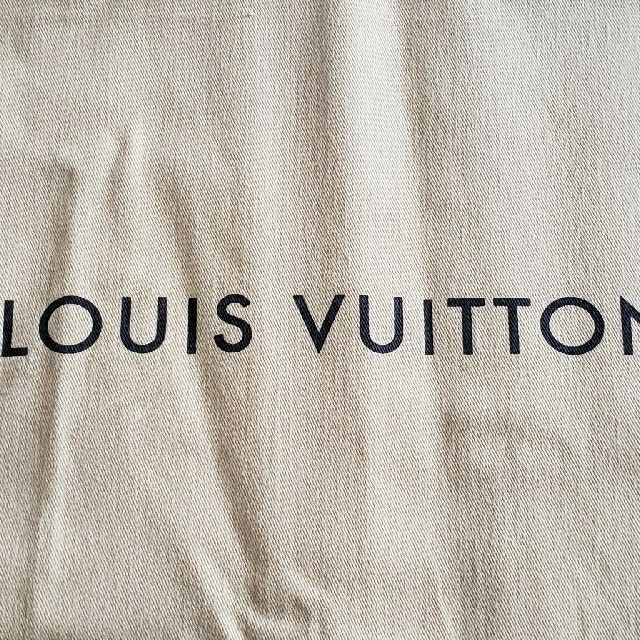 LOUIS VUITTON(ルイヴィトン)のルイヴィトン　保存袋 レディースのバッグ(ショップ袋)の商品写真