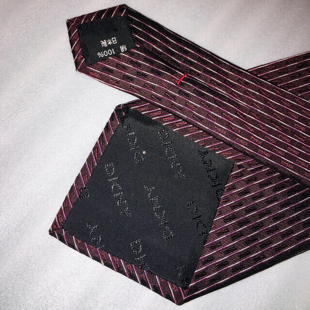DKNY(ダナキャランニューヨーク)の値下げ❗️DKNY ネクタイ メンズのファッション小物(ネクタイ)の商品写真
