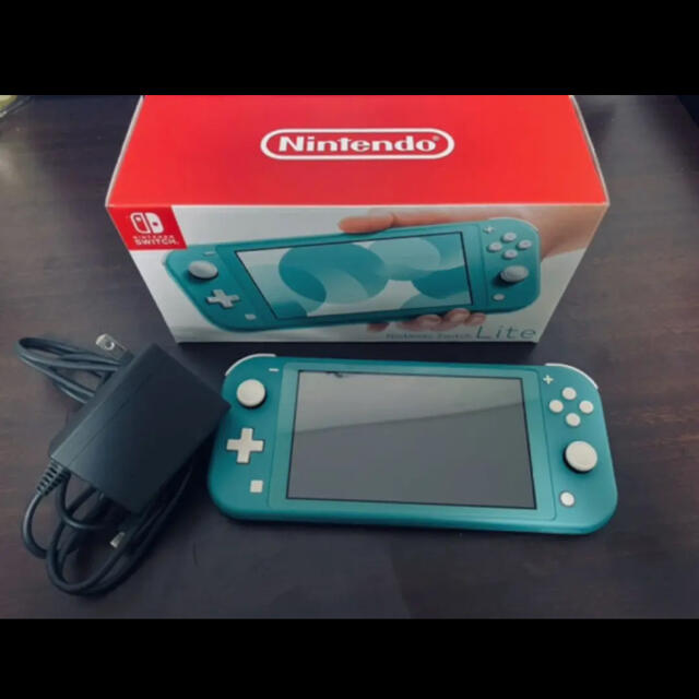 Nintendo Switch light ブルー