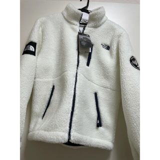 ザノースフェイス(THE NORTH FACE)のTHENORTHFACE  ノースフェイス リモフリース ボア　パーカー(ダウンジャケット)