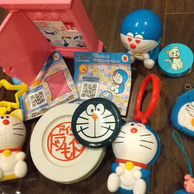 ドラえもんグッズ  色々 エンタメ/ホビーのおもちゃ/ぬいぐるみ(キャラクターグッズ)の商品写真