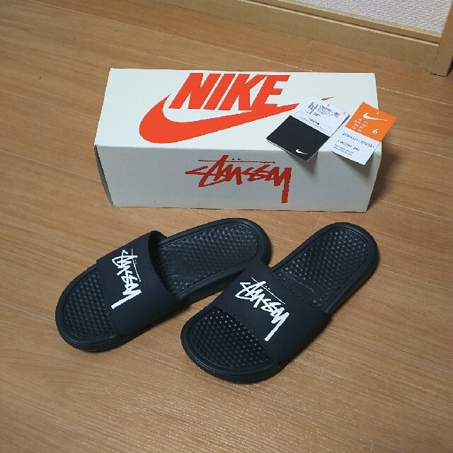 STUSSY(ステューシー)のSTUSSY×NIKE ベナッシ メンズの靴/シューズ(サンダル)の商品写真