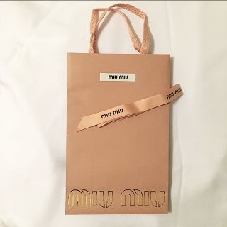 ミュウミュウ(miumiu)のmiumiu ショッパー　リボン付き(ショップ袋)