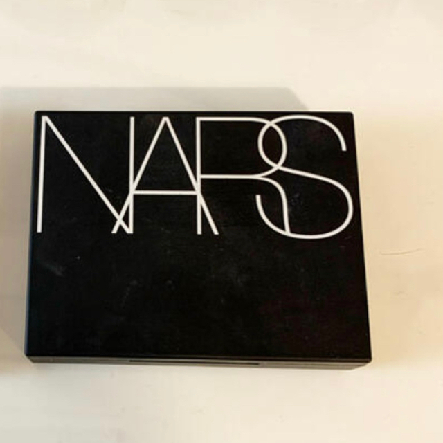 NARS(ナーズ)のナーズ　パウダー　 コスメ/美容のベースメイク/化粧品(ファンデーション)の商品写真