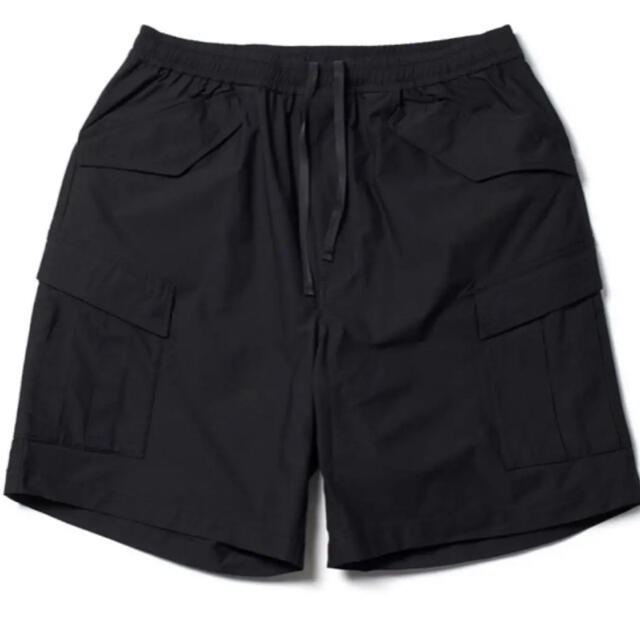 DAIWA(ダイワ)のDAIWA PIER39 Tech 6P Mil Shorts 黒 L 21ss メンズのパンツ(ショートパンツ)の商品写真