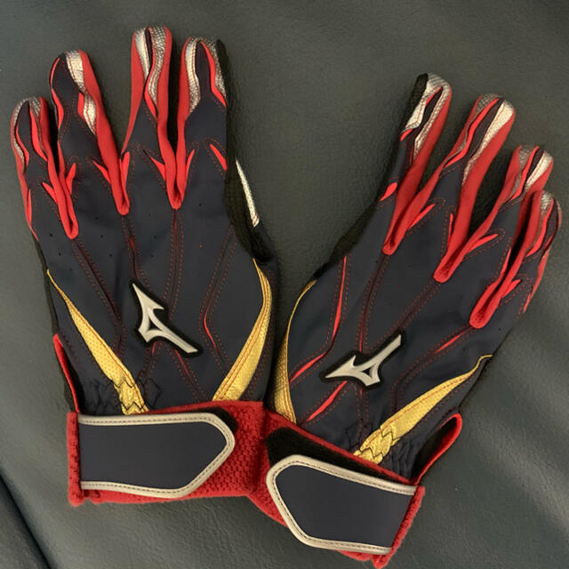 MIZUNO(ミズノ)のバッティンググローブ スポーツ/アウトドアの野球(その他)の商品写真