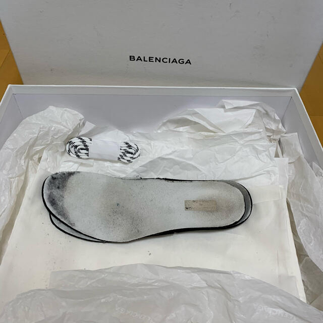 Balenciaga(バレンシアガ)のBalenciaga tripleS トリプルS トリプルエス　イタリア製 メンズの靴/シューズ(スニーカー)の商品写真