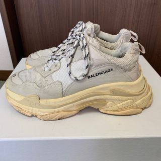 バレンシアガ(Balenciaga)のBalenciaga tripleS トリプルS トリプルエス　イタリア製(スニーカー)