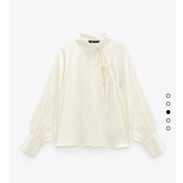 ZARA(ザラ)のZARA ザラ　サテン　リボンタイブラウス レディースのトップス(シャツ/ブラウス(長袖/七分))の商品写真