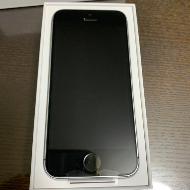 超激安在庫 iPhone 32GBの通販 by マッティー's shop｜アイフォーンならラクマ -