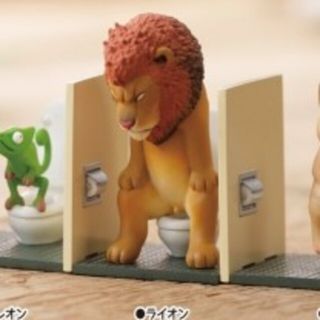 カイヨウドウ(海洋堂)の佐藤邦雄の動物たち　トイレの時間　ライオン　(フィギュア)