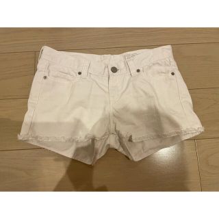 アズールバイマウジー(AZUL by moussy)のデニムショートパンツ ホワイト(ショートパンツ)