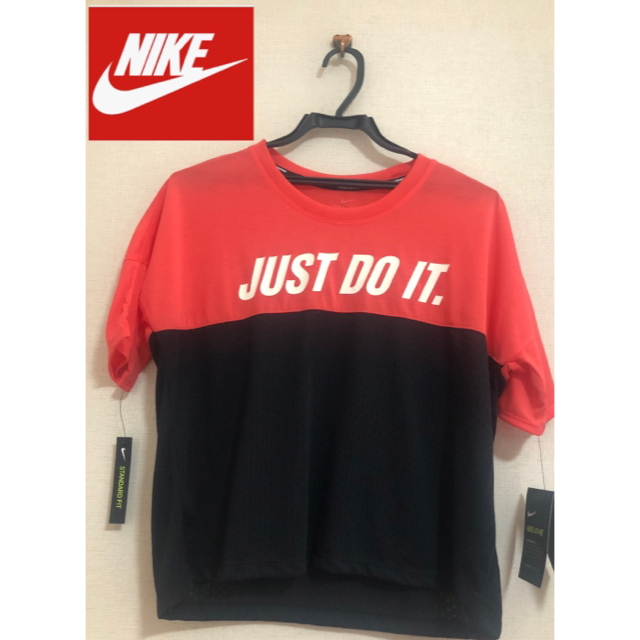 NIKE(ナイキ)の全4点 レディースのトップス(Tシャツ(半袖/袖なし))の商品写真