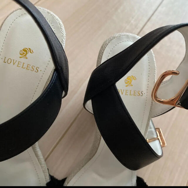LOVELESS(ラブレス)のLOVELESS ラブレス サンダル 黒 レディースの靴/シューズ(サンダル)の商品写真