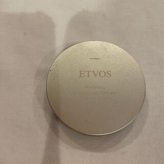 エトヴォス(ETVOS)のミネラルハイライトクリーム(フェイスカラー)