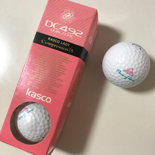 キャスコ(Kasco)のKASCO レディ　DC492 ゴルフボール　3個入　未使用(ゴルフ)