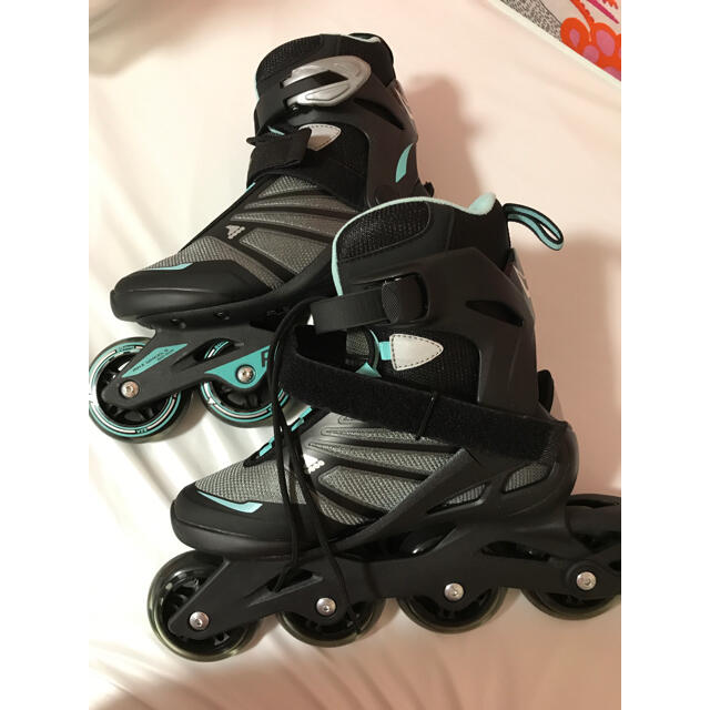 Rollerblade(ローラーブレード)のインラインスケートローラーブレードゼトラブレードウーマン201924センチ スポーツ/アウトドアのスポーツ/アウトドア その他(その他)の商品写真