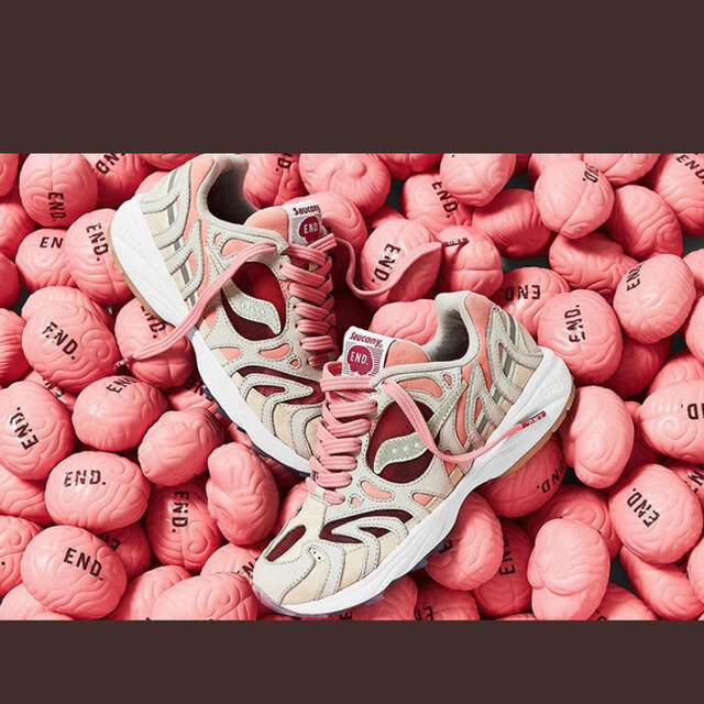 END. X SAUCONY AZURA 2000 'THE BRAIN'