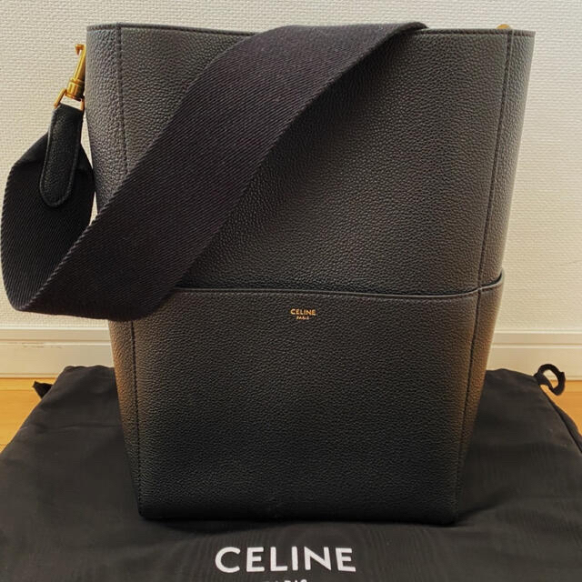 celine サングルバケット