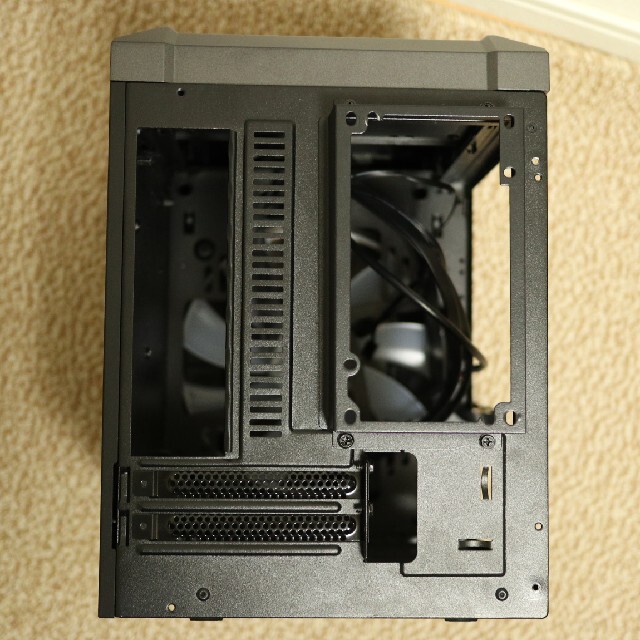 PCケース　Cooler Master MasterCase H100 2