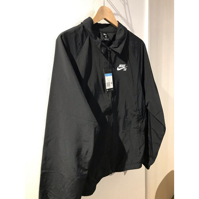 新品 NIKE SB Essentials JKT ボンバージャケット