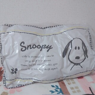 Snoopy スヌーピー Snoopy ラグジュアリー ピローの通販 By はるか S Shop スヌーピーならラクマ
