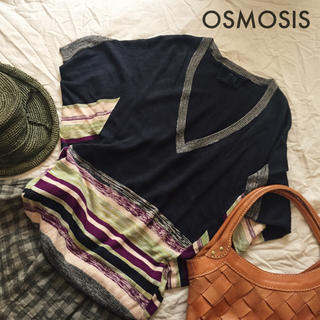 オズモーシス(OSMOSIS)のOSMOSIS リネン混 Vネック 変形ニット(ニット/セーター)