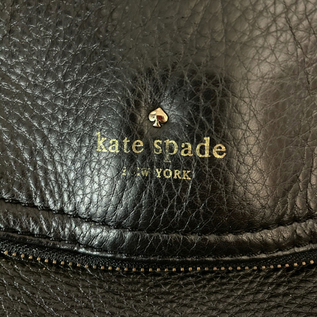 kate spade new york(ケイトスペードニューヨーク)のケイトスペードニューヨーク　レザーバッグ黒 レディースのバッグ(ショルダーバッグ)の商品写真