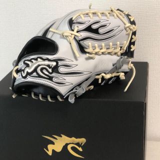 RYUSPORTS - RYU 限定グローブ の通販 by もり's shop｜リュウスポーツ