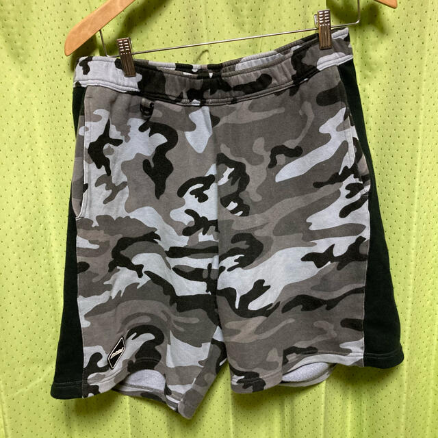 F.C.R.B. - F.C.Real Bristol FCRB 17ss サイドカモショートパンツの