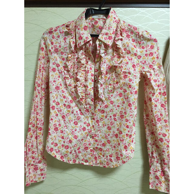 LIZ LISA(リズリサ)のシャツ レディースのトップス(シャツ/ブラウス(長袖/七分))の商品写真