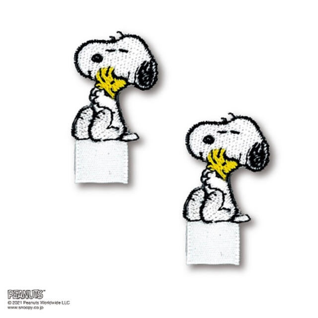 SNOOPY(スヌーピー)のスヌーピー♥サンリオ♡名札ワッペン《2個入り》名前 名札 SNOOPY ハンドメイドのキッズ/ベビー(ネームタグ)の商品写真