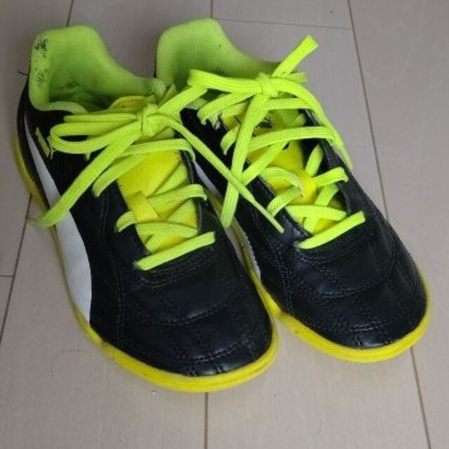Puma Puma キッズシューズ サッカーシューズ スパイク19cm 黒 蛍光 男の子の通販 By Mitahi S Shop プーマならラクマ Puma Puma キッズシューズ サッカーシューズ スパイク19cm 黒 蛍光 男の子の通販 By Mitahi S Shop プーマならラクマ