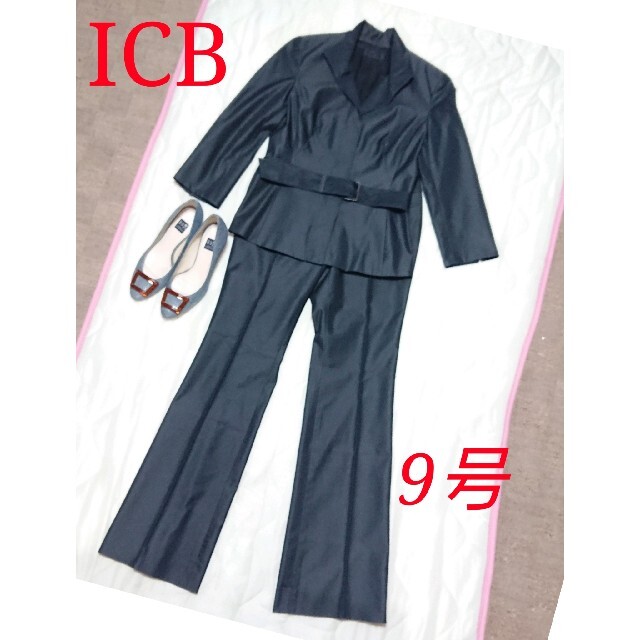ICB(アイシービー)のアイシービーiCB  セレモニーパンツスーツ グレー 9号 レディースのフォーマル/ドレス(スーツ)の商品写真