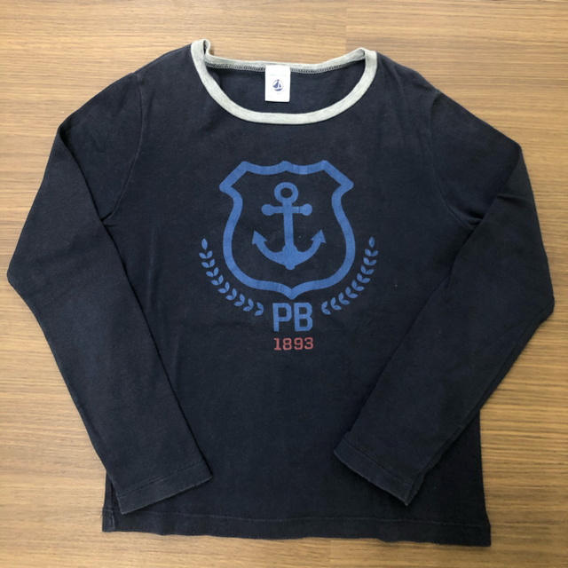 PETIT BATEAU(プチバトー)のなお様専用　プチバトー8ans 128㎝　5点 キッズ/ベビー/マタニティのキッズ服男の子用(90cm~)(Tシャツ/カットソー)の商品写真