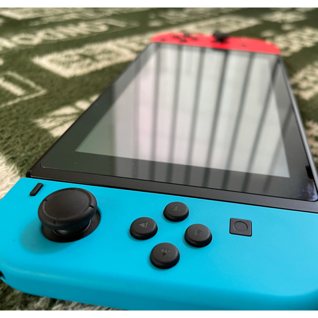 Nintendo Switch ジャンク　本体　充電器　他 1