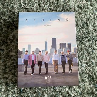 ボウダンショウネンダン(防弾少年団(BTS))のBTS BEHIND JAPAN EDITION 光文社　写真集(アート/エンタメ)