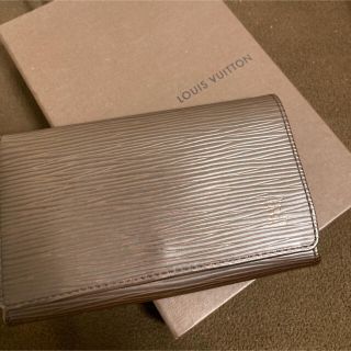 ルイヴィトン(LOUIS VUITTON)のLOUIS VUITTON ルイヴィトン　長財布　エピ(財布)