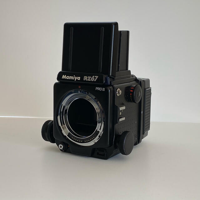 USTMamiya(マミヤ)のMamiya RZ67proii ボディ　3/18-3/21 セール価格！ スマホ/家電/カメラのカメラ(フィルムカメラ)の商品写真