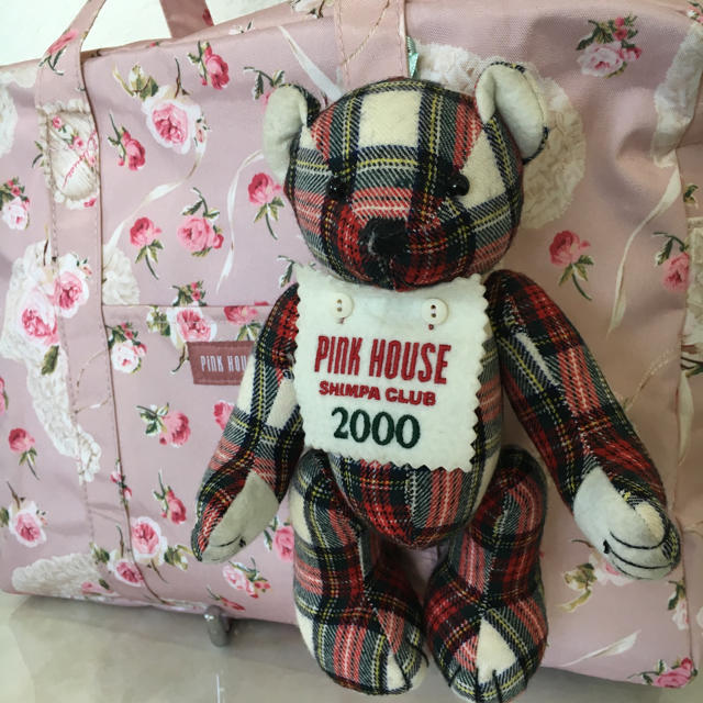 PINK HOUSE(ピンクハウス)のPINKHOUSE ベア付き ボストンバッグ レディースのバッグ(ボストンバッグ)の商品写真