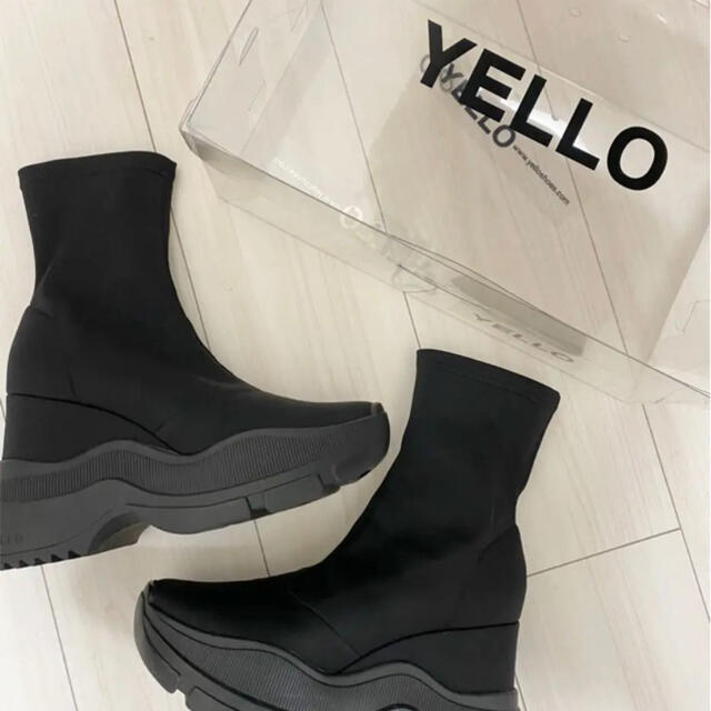 イエロ　yello スニーカーブーツ