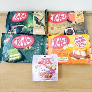 ネスレ(Nestle)のキットカット　KitKat　チョコレート　抹茶ティラミス　ほうじ茶　チーズケーキ(菓子/デザート)