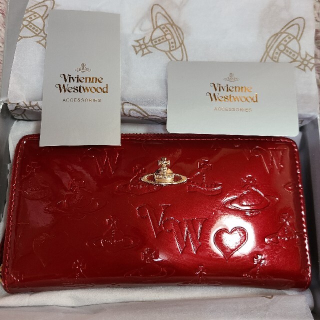 Vivienne Westwood(ヴィヴィアンウエストウッド)のヴィヴィアン 長財布  レディースのファッション小物(財布)の商品写真