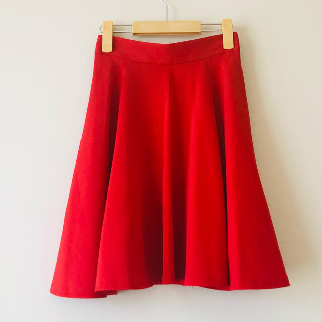 JILLSTUART(ジルスチュアート)のJILL STUART フレアスカート  レッド レディースのスカート(ひざ丈スカート)の商品写真