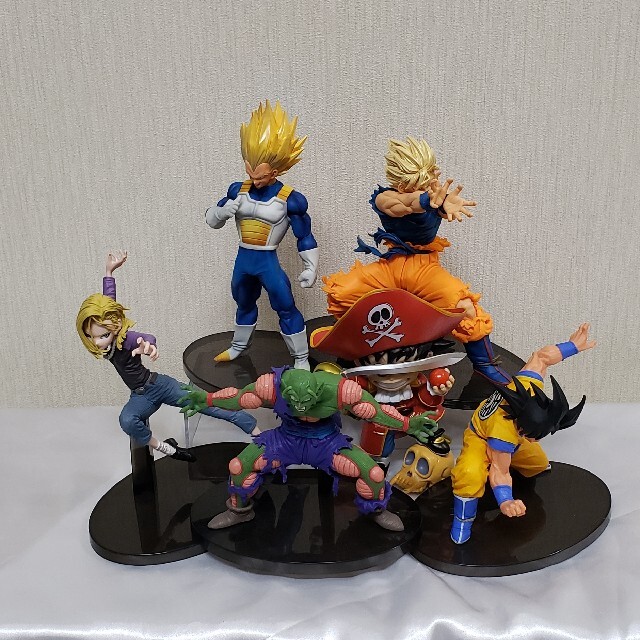 Banpresto ドラゴンボール 天下一武道会 フィギュア 孫悟空 ベジータ ピッコロ 18号 の通販 By エニシ S Shop バンプレストならラクマ Banpresto ドラゴンボール 天下一武道会 フィギュア 孫悟空 ベジータ ピッコロ 18号 の通販 By エニシ S Shop バンプレストならラクマ