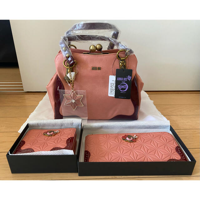 品質割引ANNA SUI - 鬼滅の刃×ＡＮＮＡ ＳＵＩ コラボ バッグ&財布3種 ...