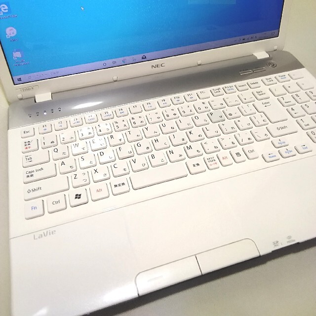 NEC(エヌイーシー)のNEC ノートパソコン/ホワイト色 Win10 DVDマルチ 4GB・5000G スマホ/家電/カメラのPC/タブレット(ノートPC)の商品写真