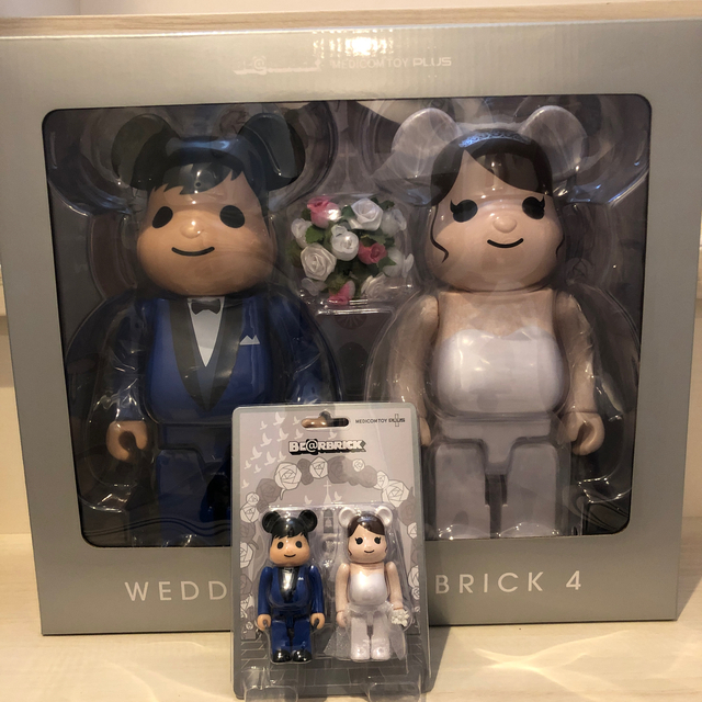 フィギュアBE@RBRICK グリーティング結婚 4 PLUS 100％ 400%セット